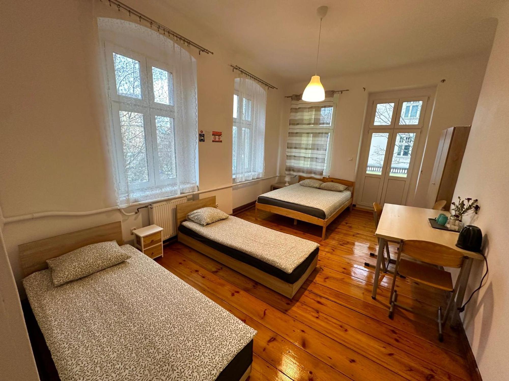 Lilia House Hostel - Poznan — Photos 1